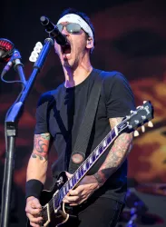 Sully Erna
