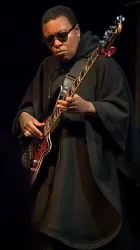 Me'shell Ndegéocello