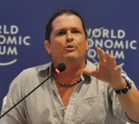 Carlos Vives