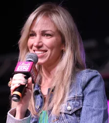 Debbie Gibson