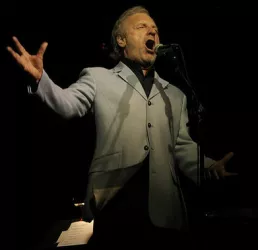 Colm Wilkinson