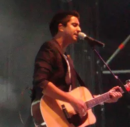 Alex Ubago