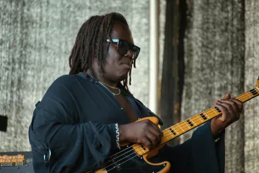 Dave Okumu