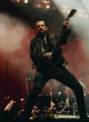 Ricky Warwick