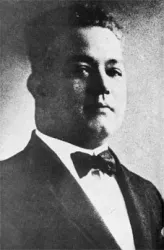 Moises Simons